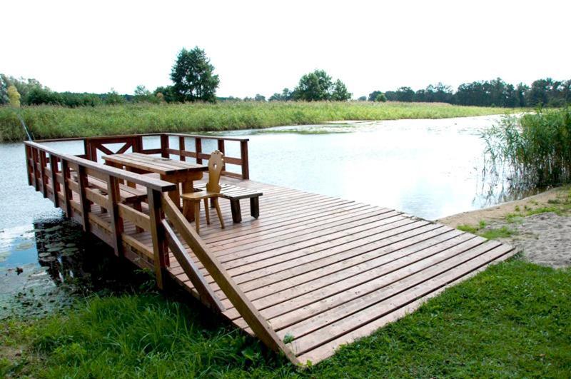 Dworek Biesiadny Radzewice Buitenkant foto
